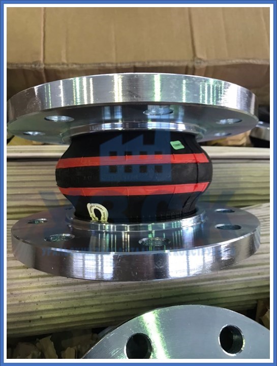 компенсатор резиновый фланцевый в Артеме